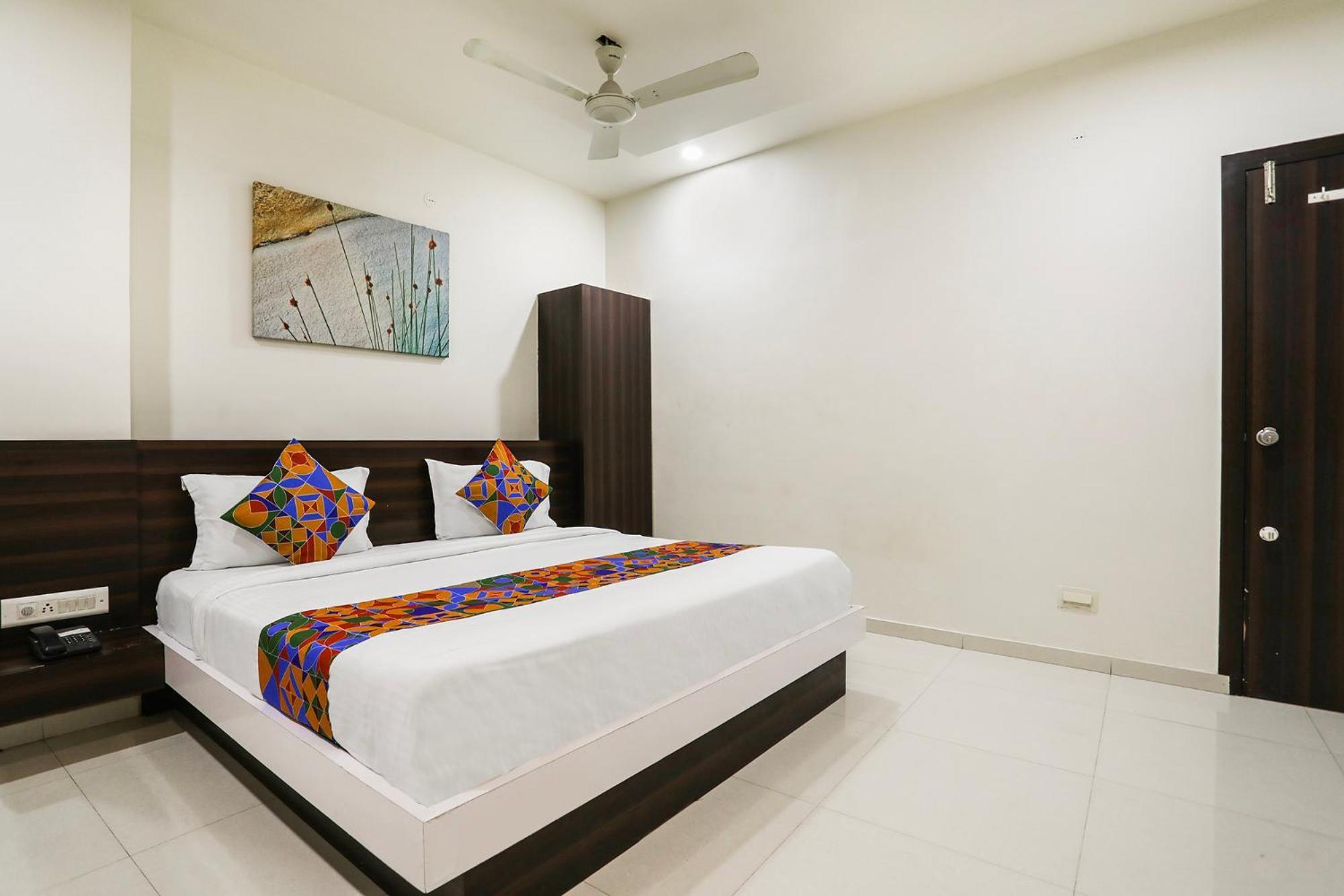 Fabhotel Sk Rajkot Luaran gambar