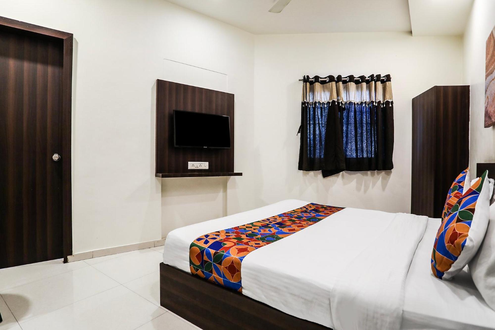 Fabhotel Sk Rajkot Luaran gambar