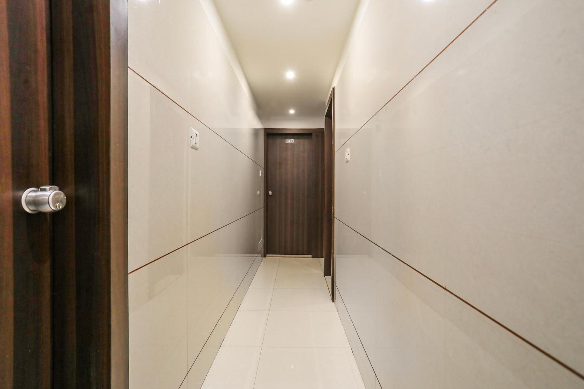 Fabhotel Sk Rajkot Luaran gambar