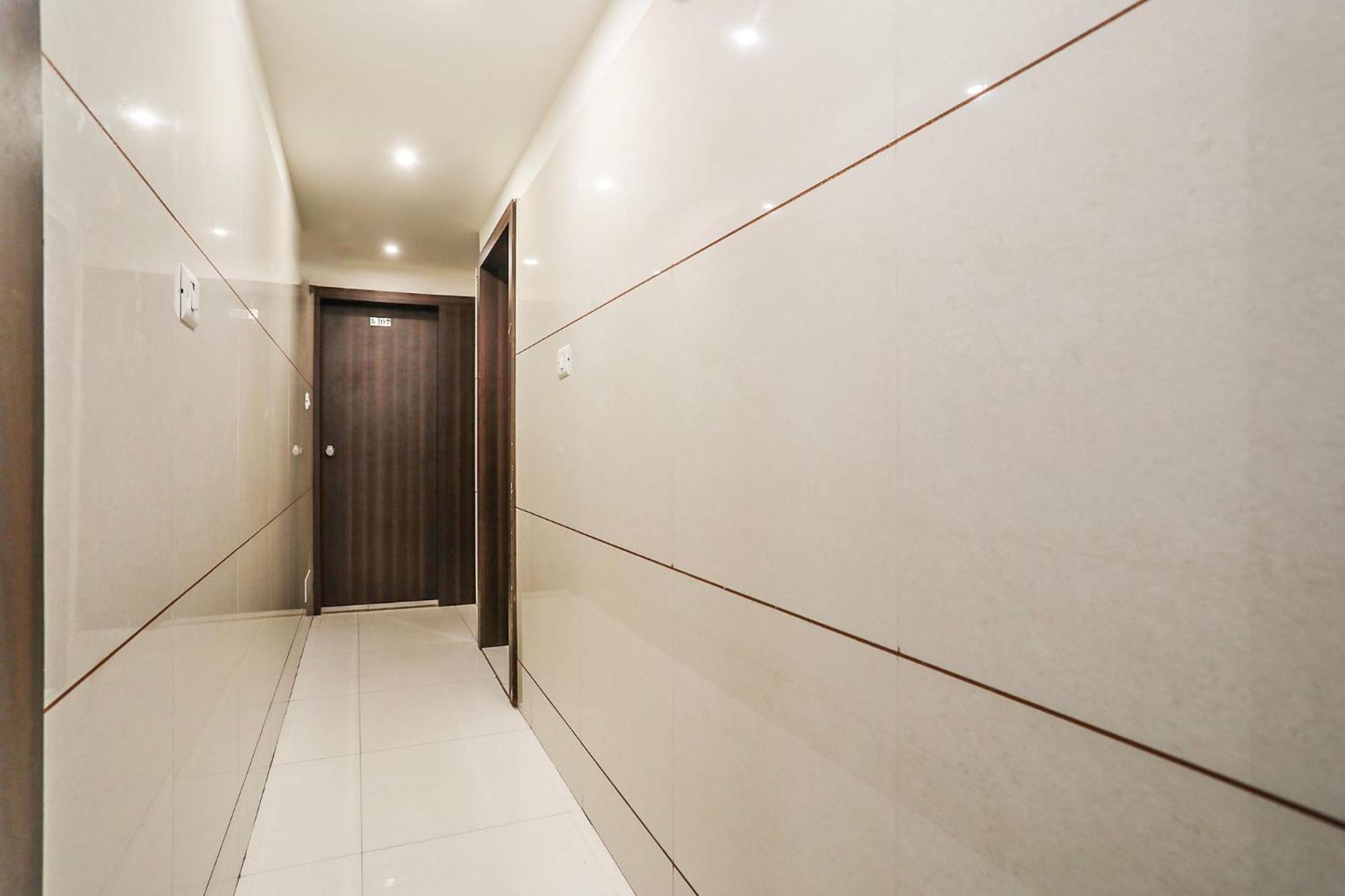 Fabhotel Sk Rajkot Luaran gambar