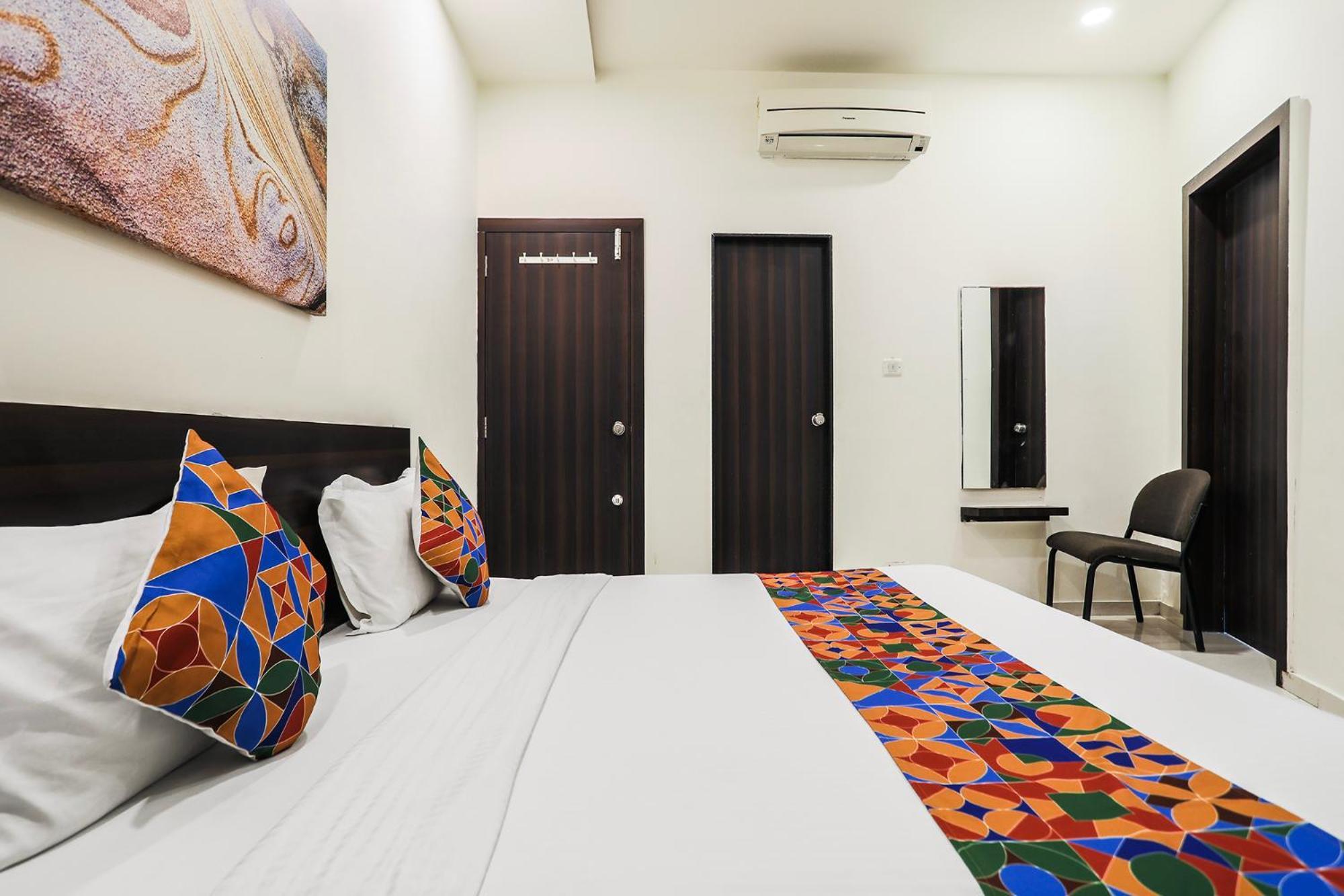 Fabhotel Sk Rajkot Luaran gambar